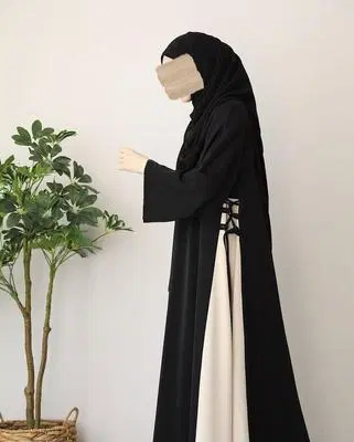 Elegant Black and White Abaya