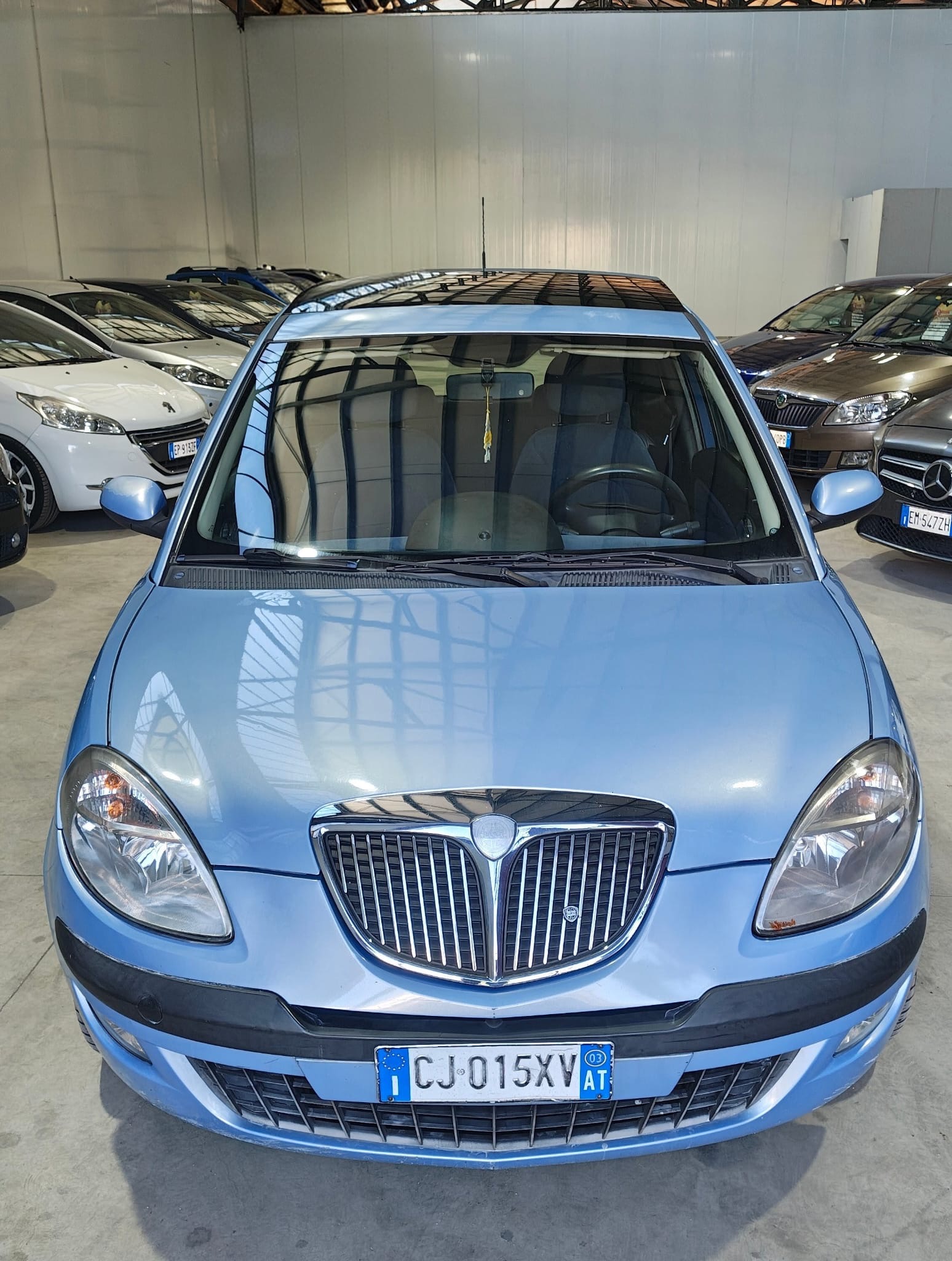 Lancia Ypsilon