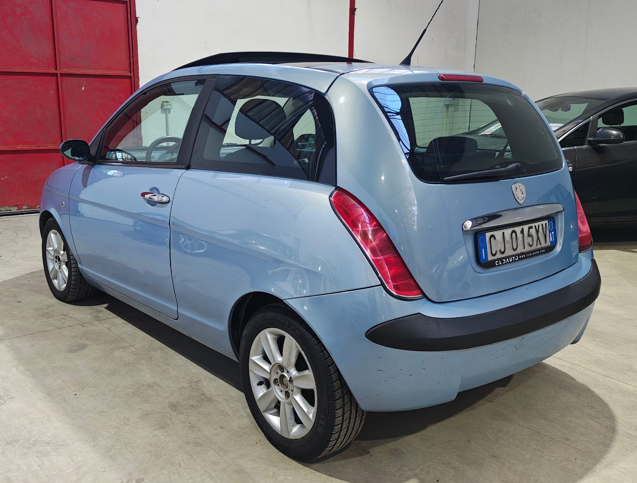 Lancia Ypsilon