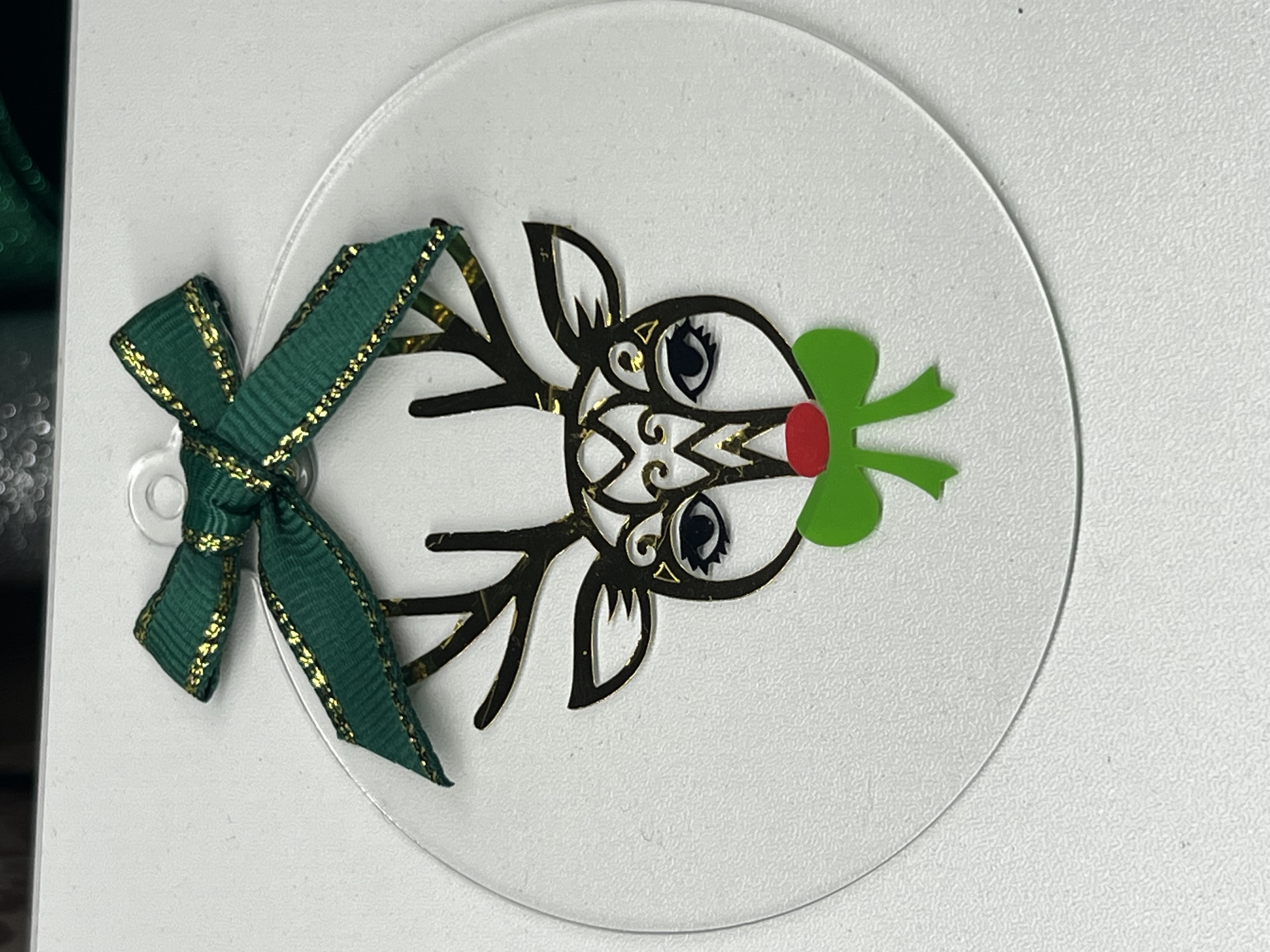 Boule de Noël personnalisable – Plexiglas transparent