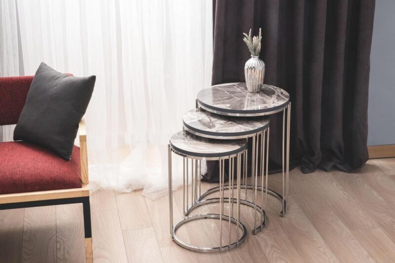 Gezegen Beistelltisch