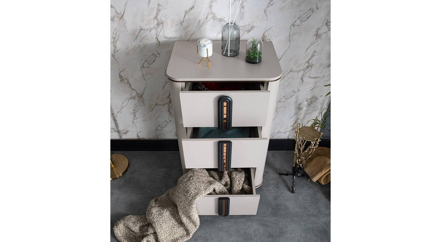 Ottoman Wäscher Kommode