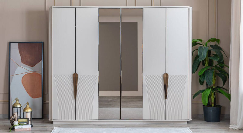 Biga Kleiderschrank mit 6 Türen