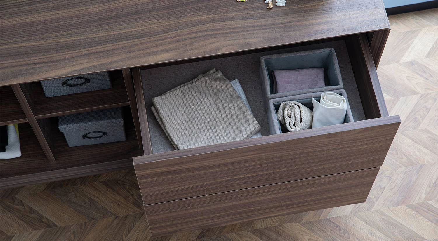 Polo Schminktisch mit Spiegel