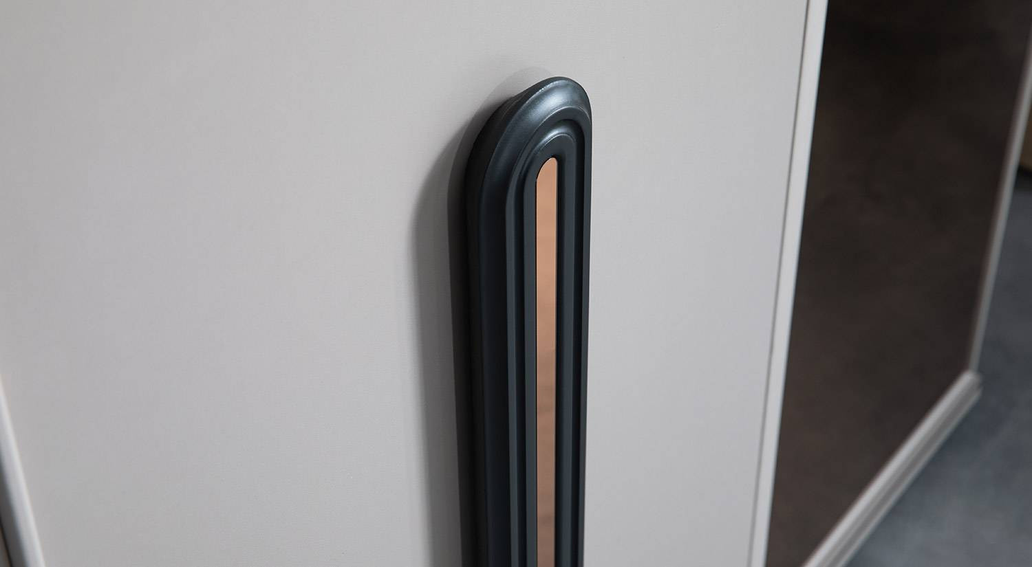 Ottoman Schminktisch mit Spiegel