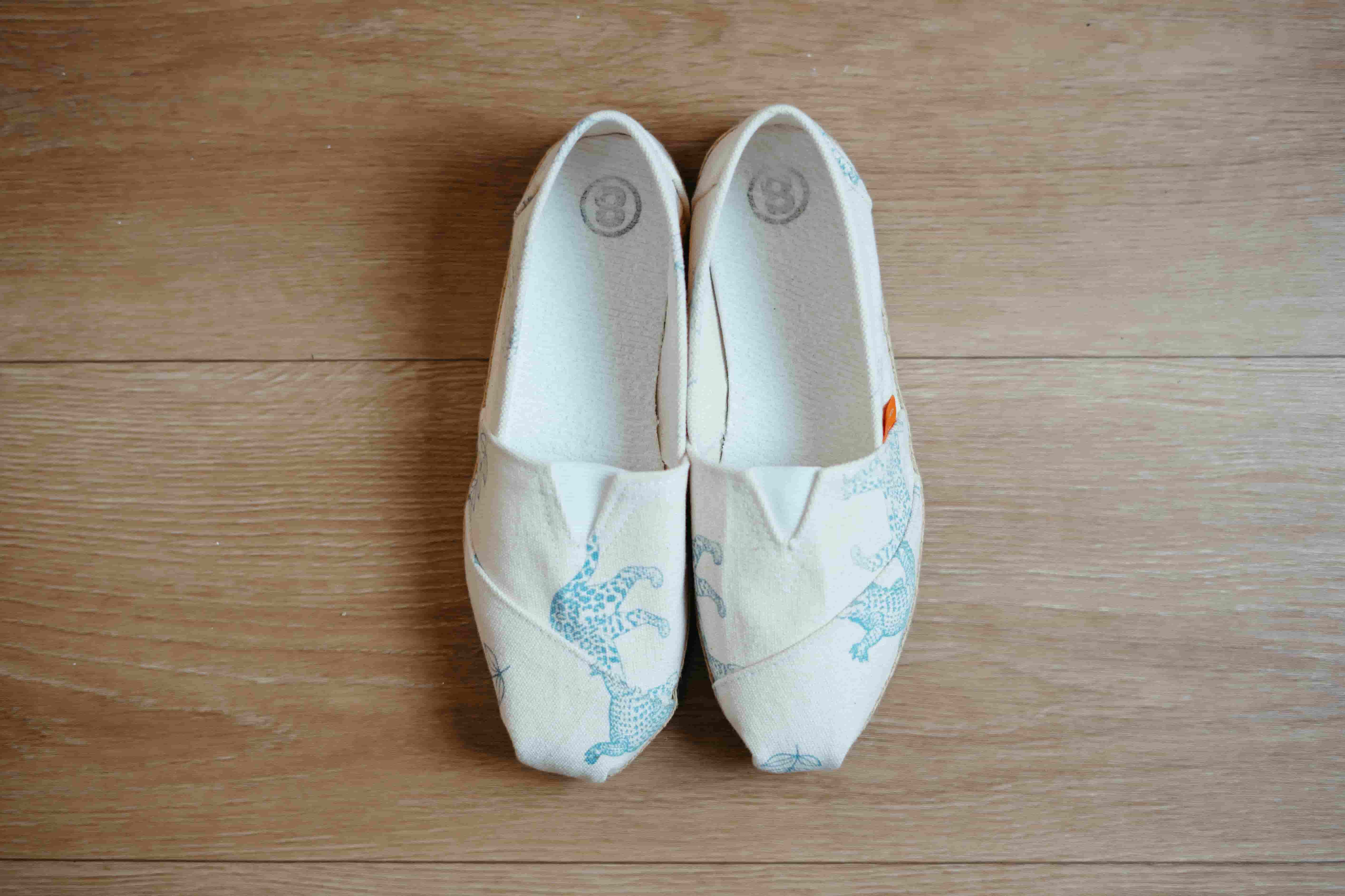 Alpargata Iberá Celeste Sustentable