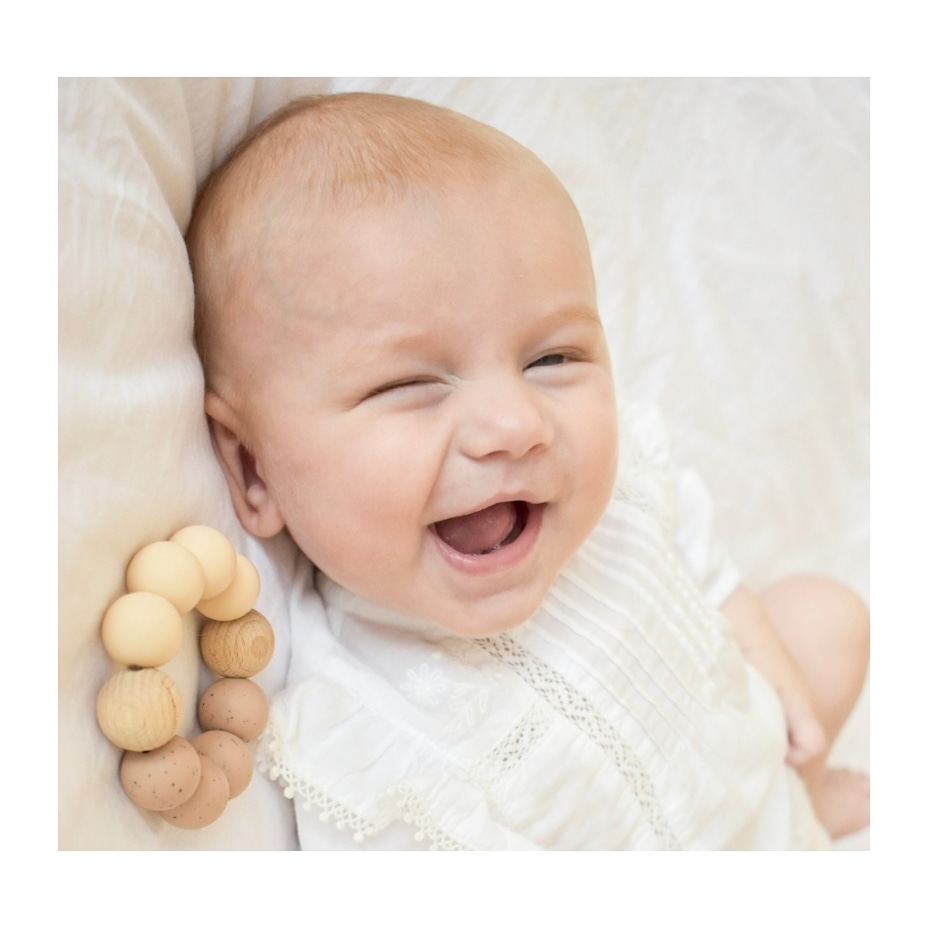 Kramtukas kūdikiams, lazdynų/kreminė