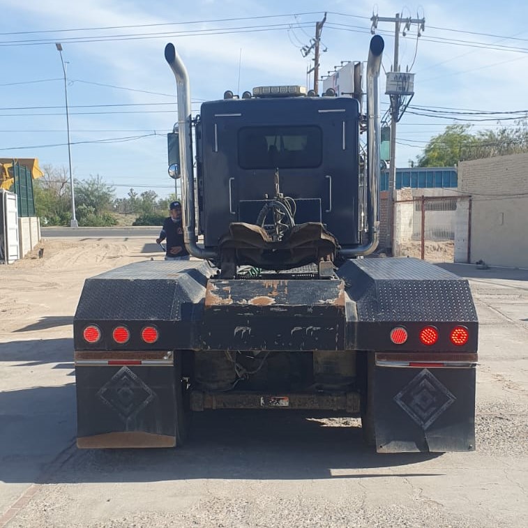 Tractocamión Kenworth W900 - 2007