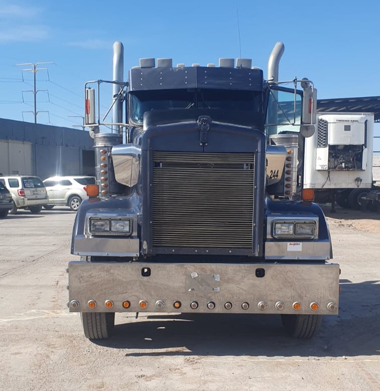 Tractocamión Kenworth W900 - 2007