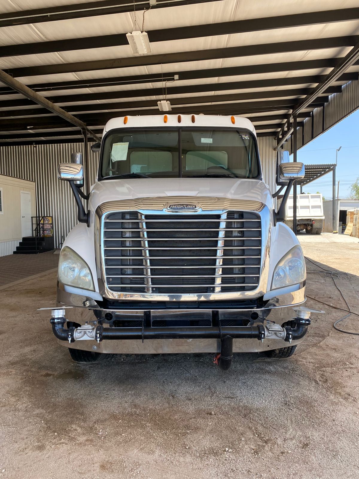 Pipa Freightliner Cascadia 2012 12 mil litros