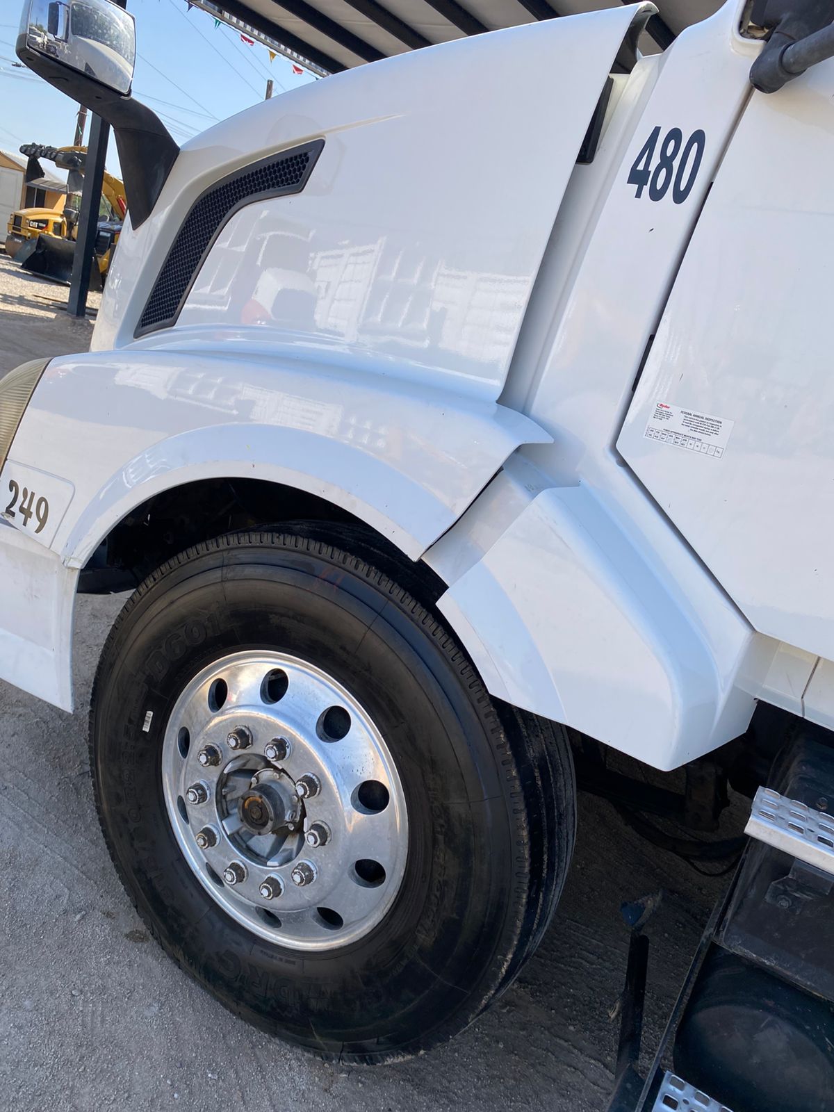 Tractocamión 2013 Volvo VNL 