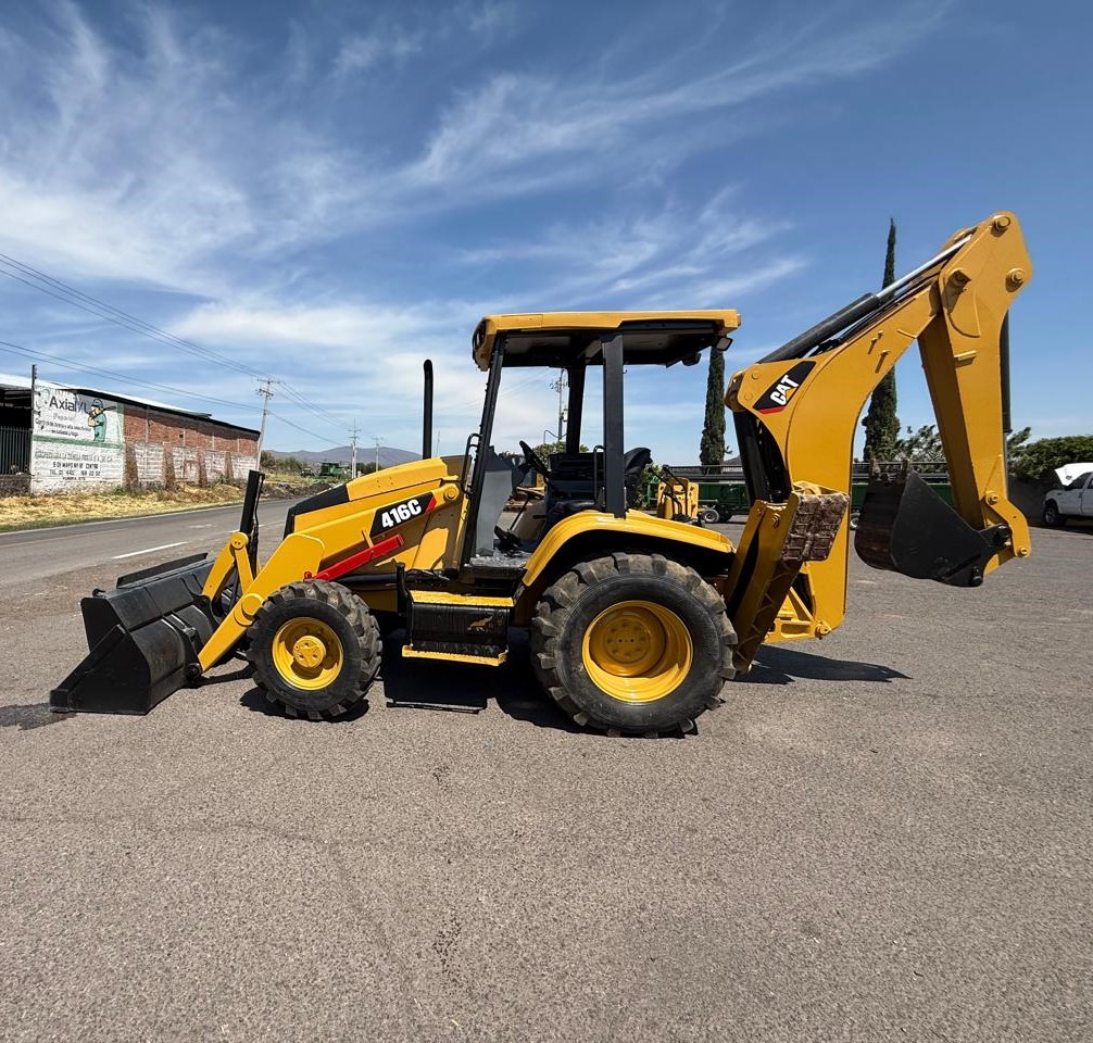 Retroexcavadora Caterpillar 416C - 2001