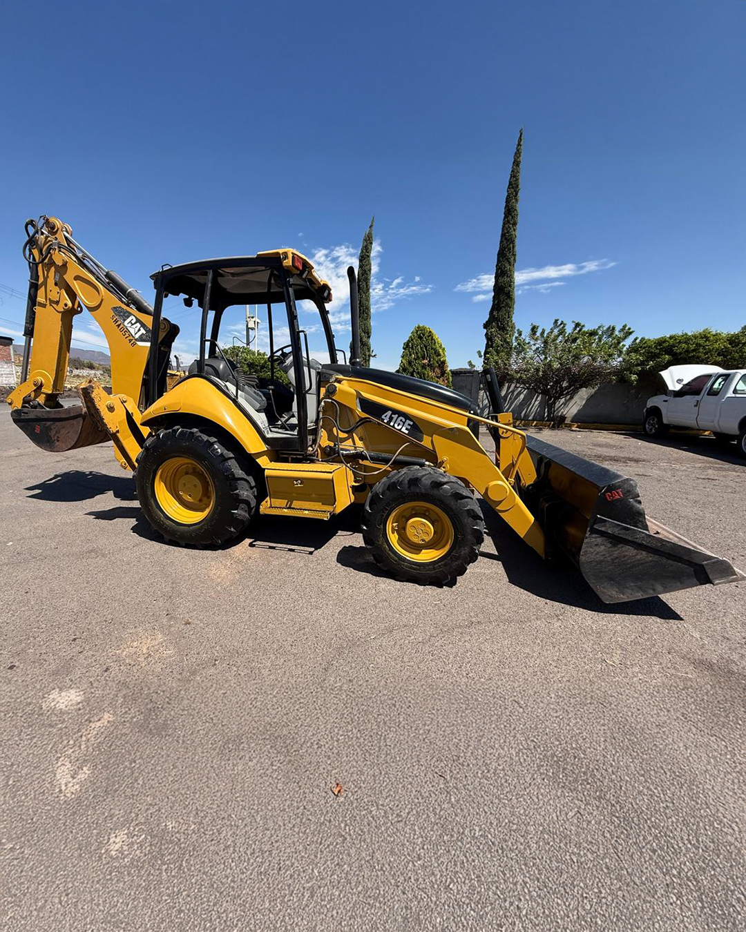 Retroexcavadora Caterpillar 416E - 2008