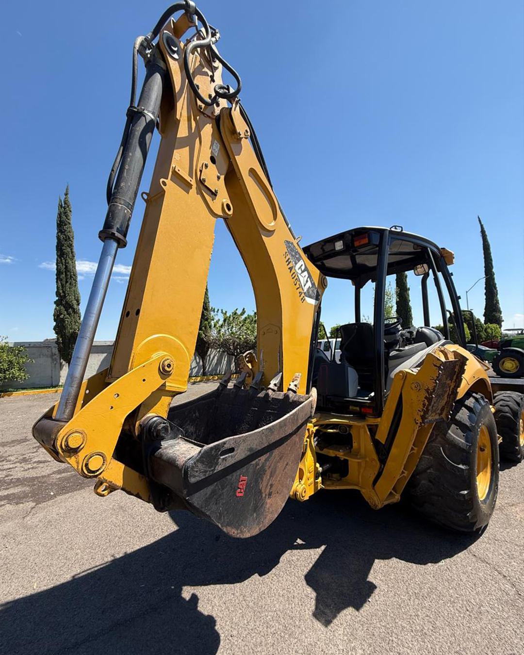 Retroexcavadora Caterpillar 416E - 2008