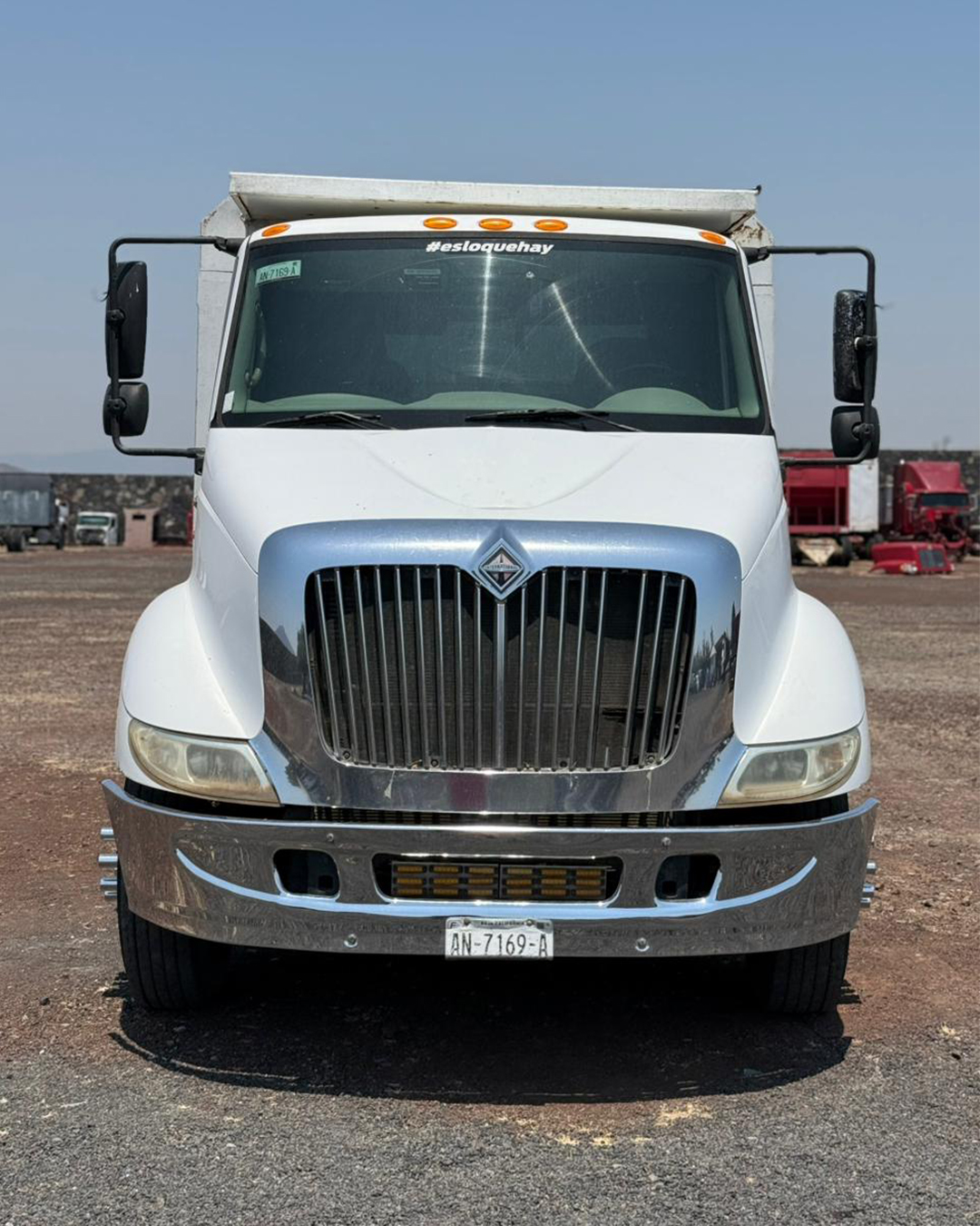 Dompe de Volteo International 14 Metros Acorazado - 2009