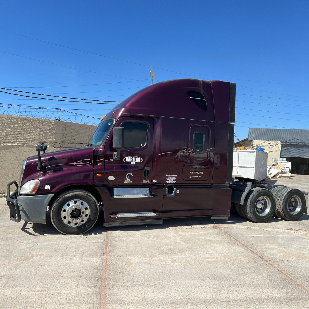 Tractocamión Freightliner Cascadia - 2014
