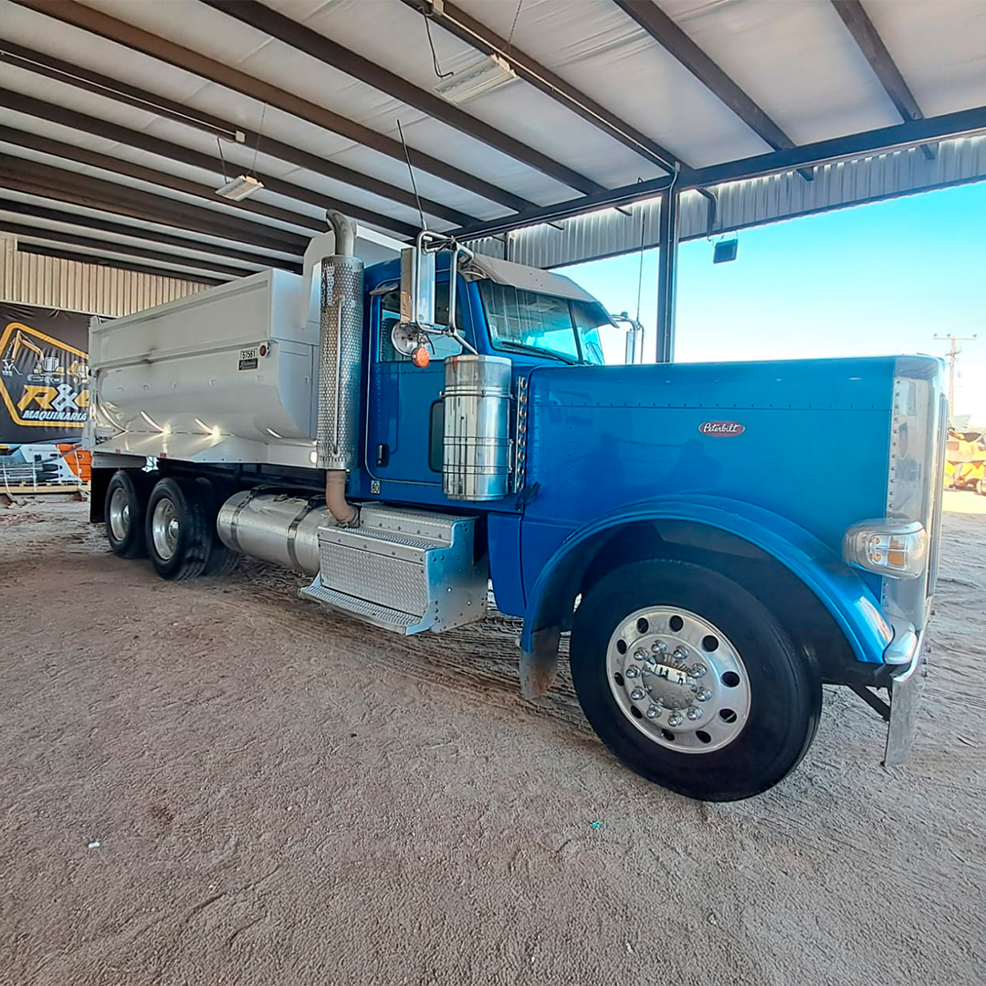 Camión de Volteo Peterbilt 14 Metros Acorazado - 2011