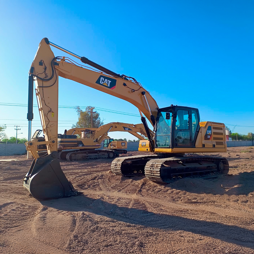 Excavadora Caterpillar 320 - 2020