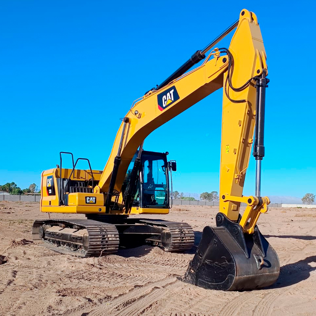 Excavadora Caterpillar 320 - 2020