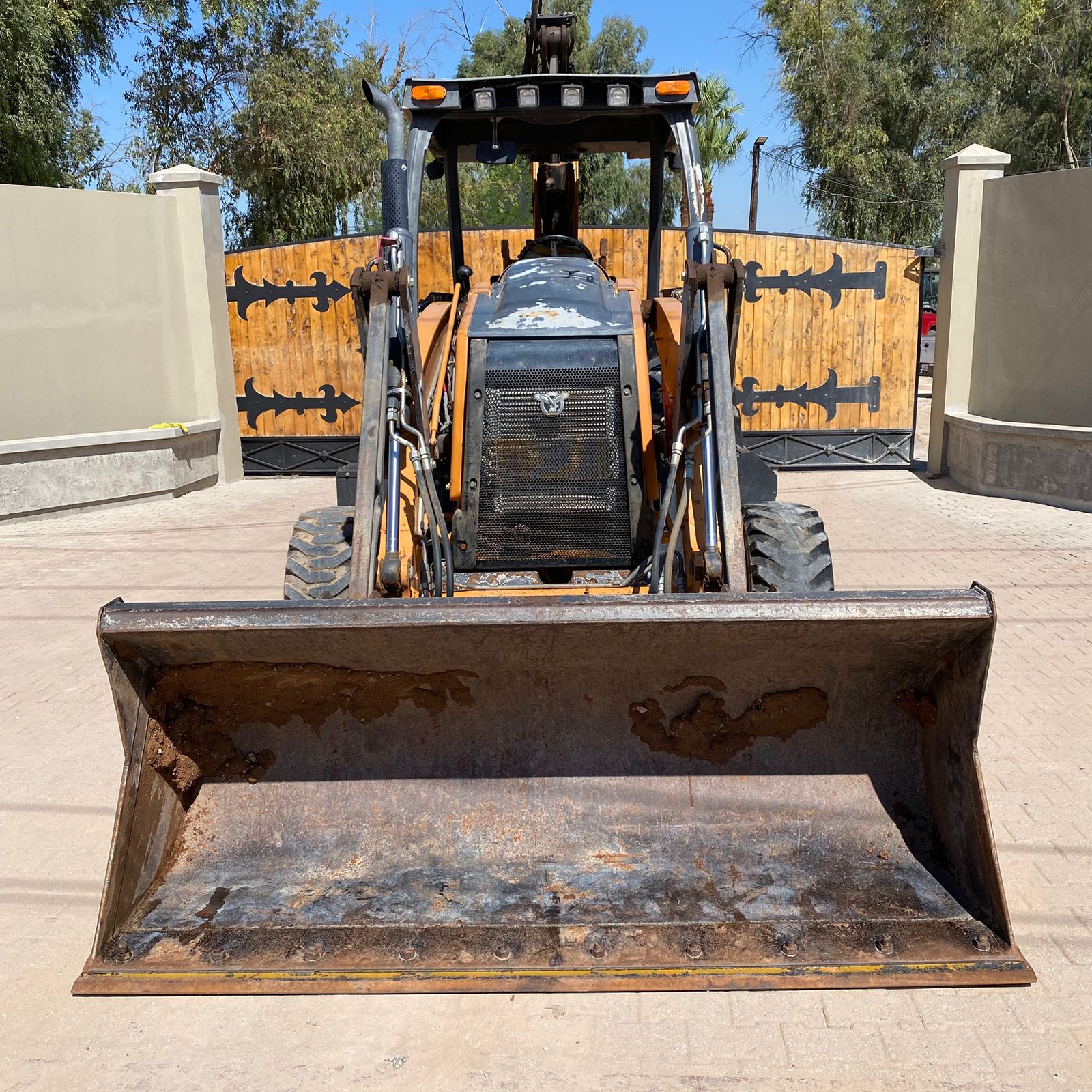 Retroexcavadora Case 580 Super N 4X4 - Kit para martillo y Extensión 