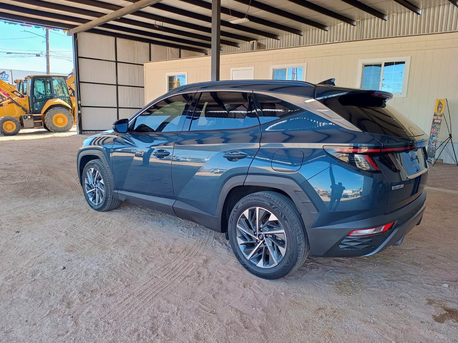 SUV Hyundai Tucson GLS Premium - 2023