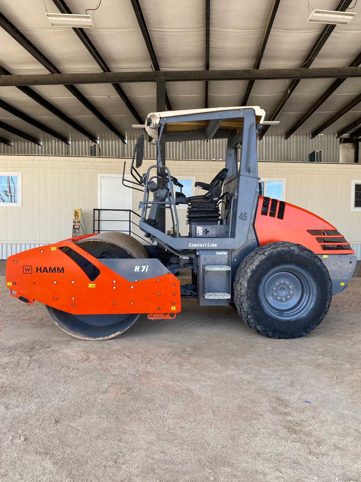 Vibrocompactador HAMM H7i - 2017