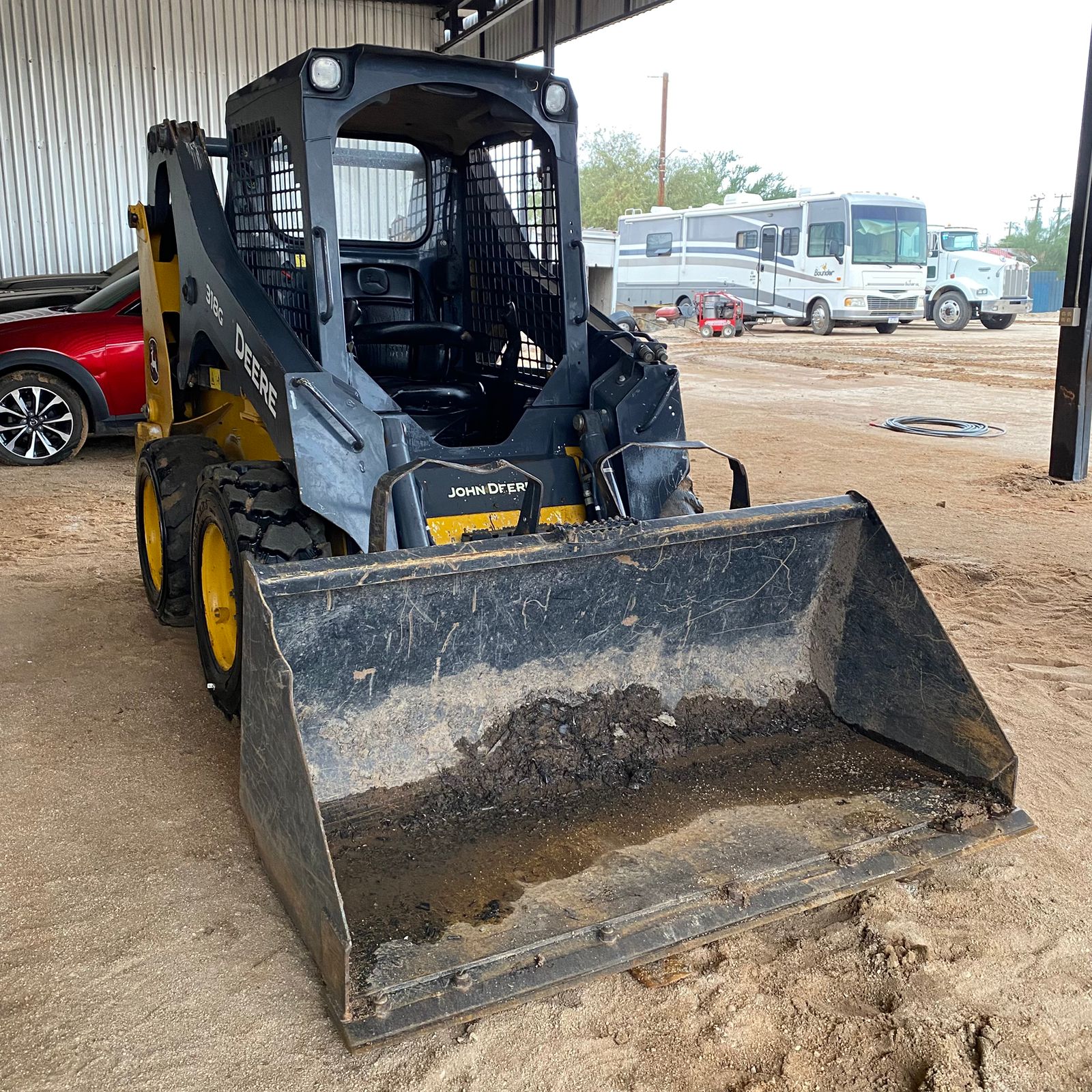 Minicargador John Deere - (2018) !excelente estado!
