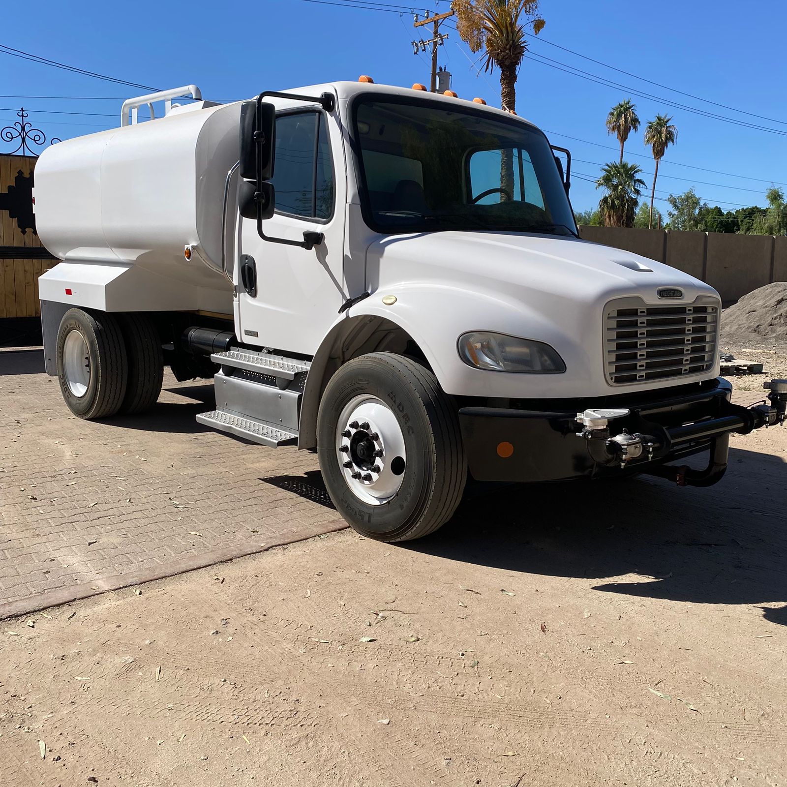 Pipa Freightliner m2 106 2012 - 10 mil litros 
