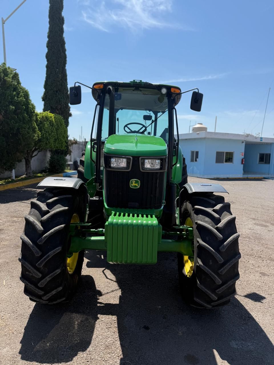Tractor Agrícola John Deere 6603 - 2023