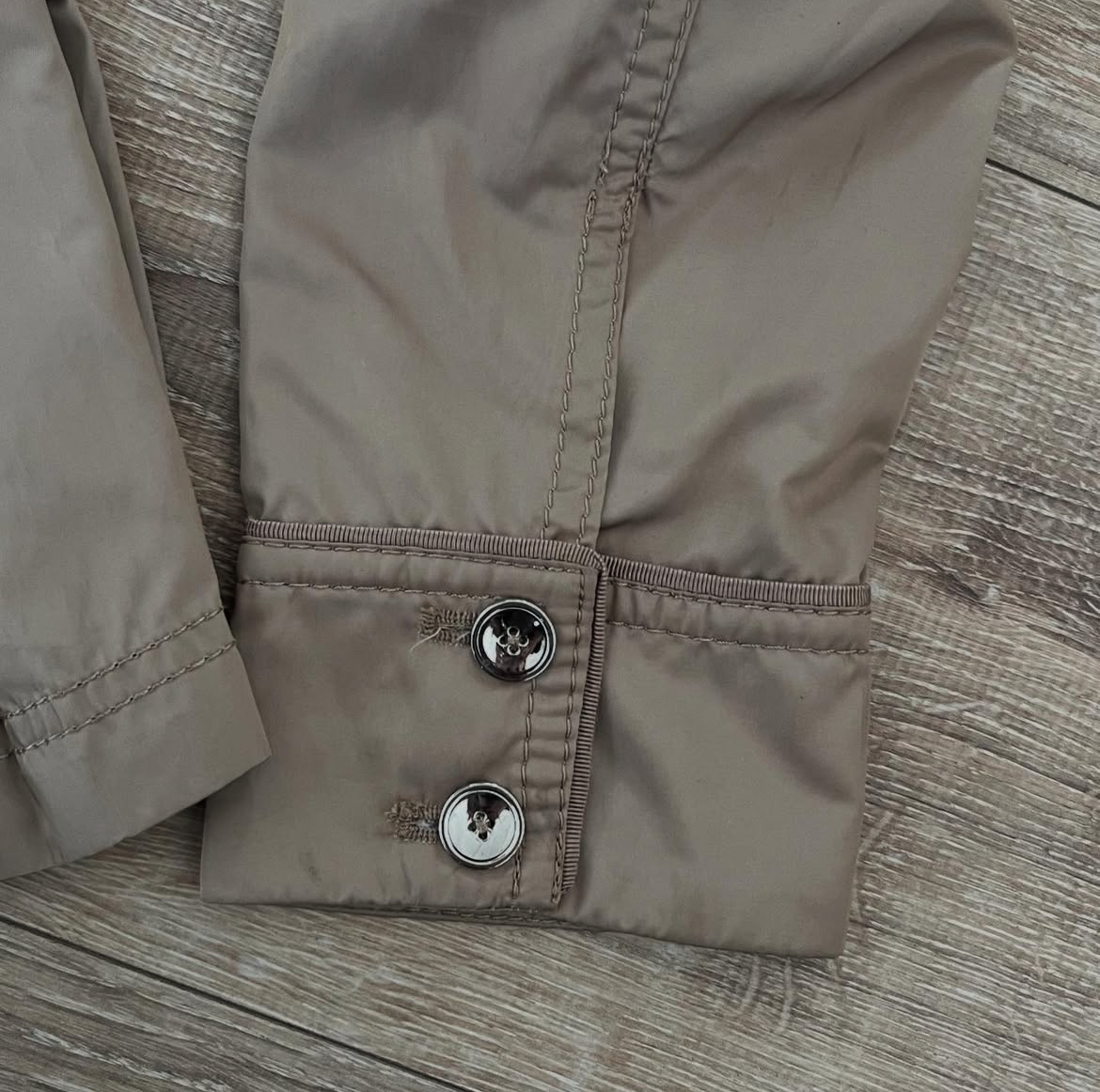 Campera White House Black Market