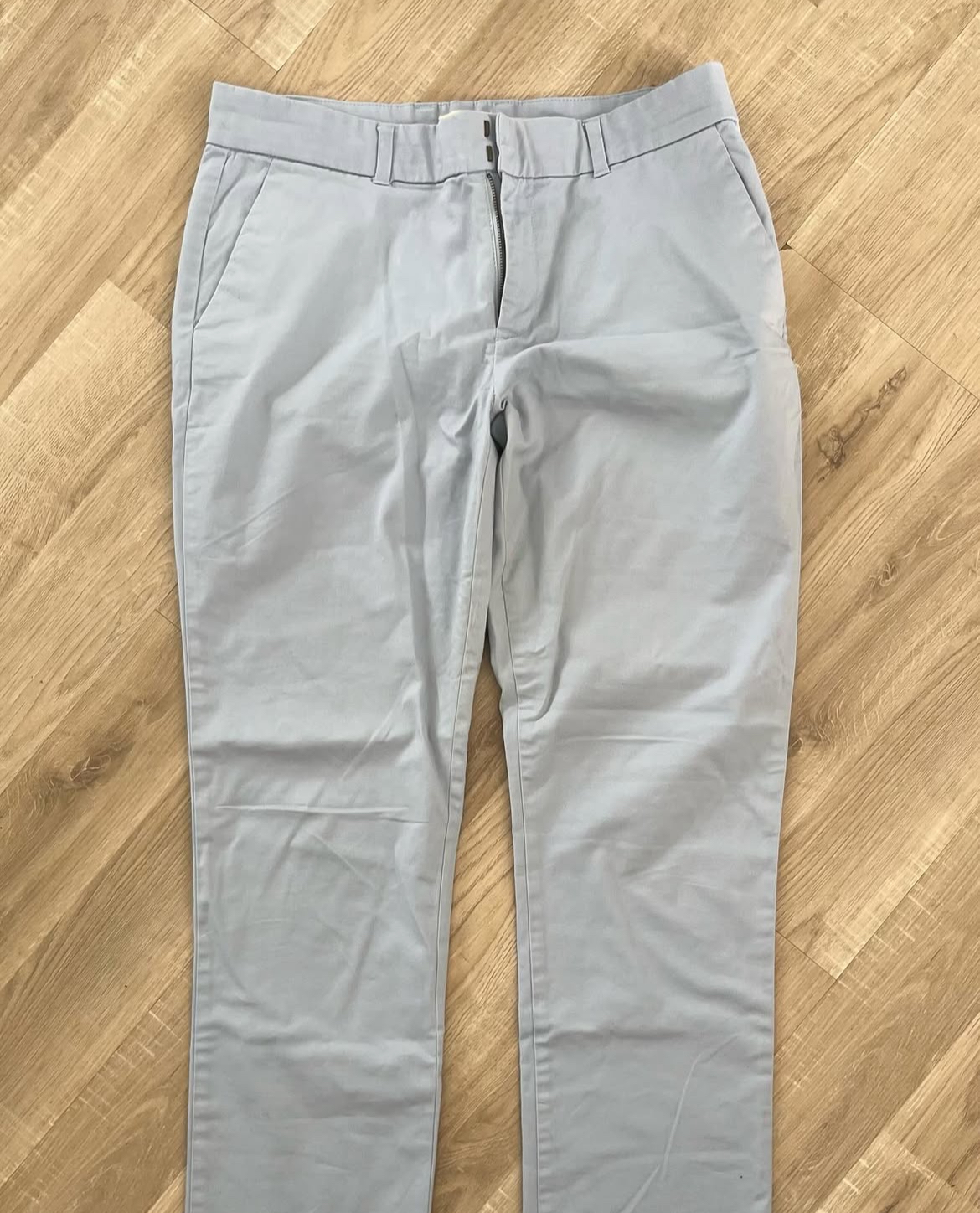 Pantalón straight GAP