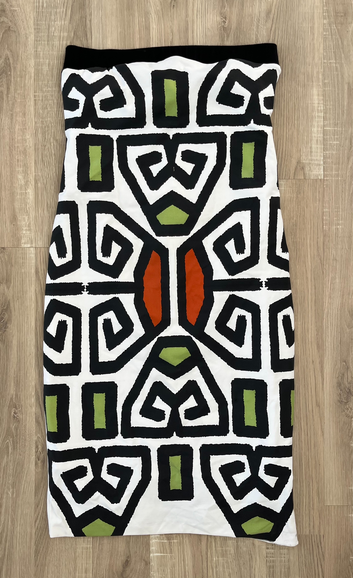 Vestido strapless :<ill