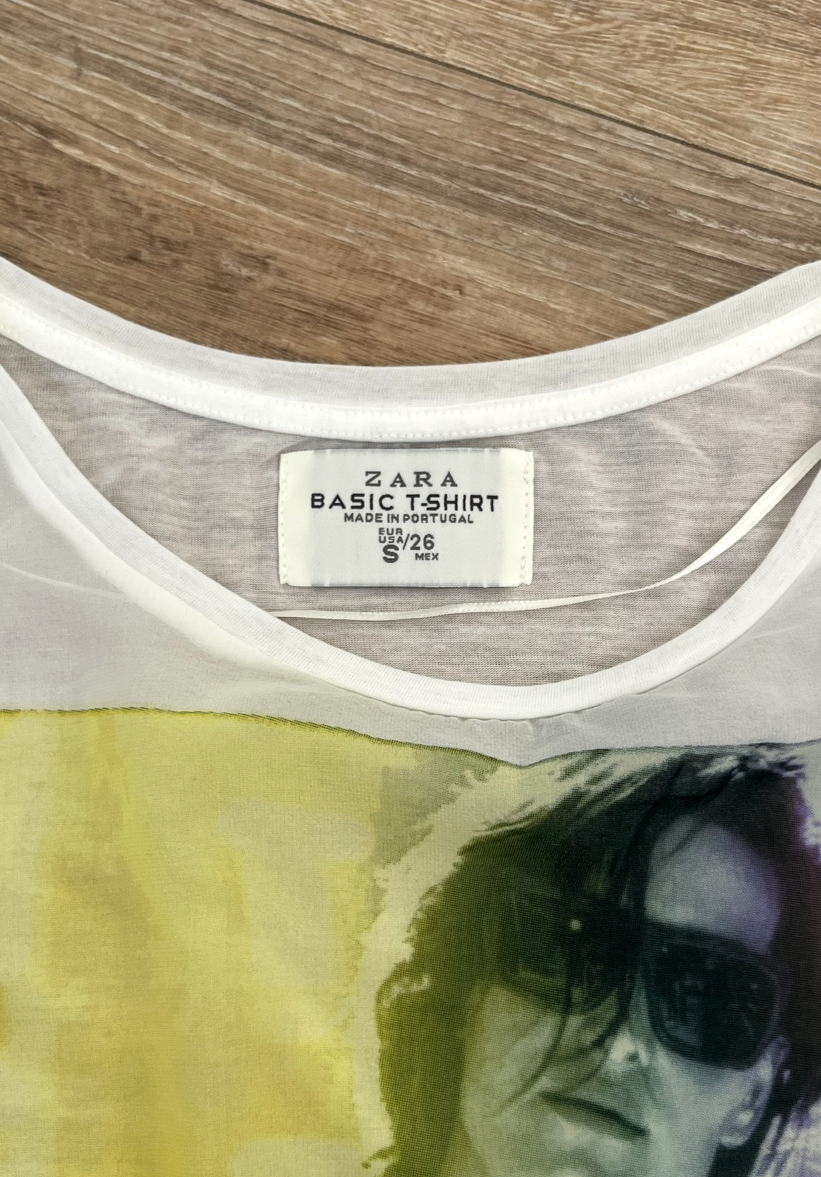 Remera transparente Zara