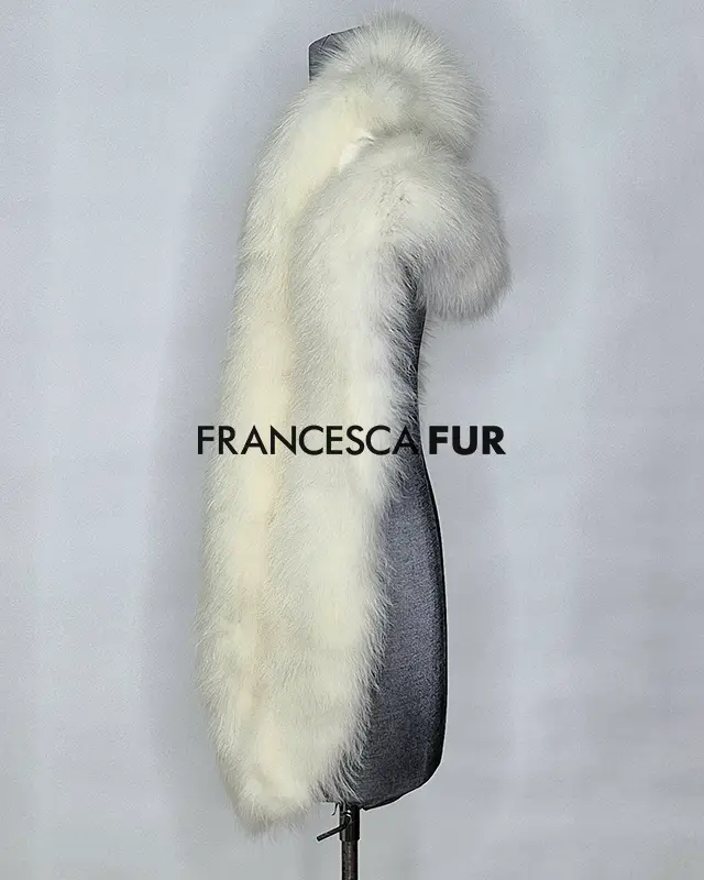 WHITE FOX FUR STOLE