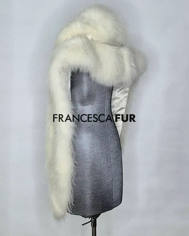WHITE FOX FUR STOLE