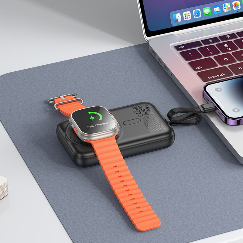 hoco Q35 10,000mAh 3-in-1 Magnetic Wireless Power Bank  Type C Input/Output  