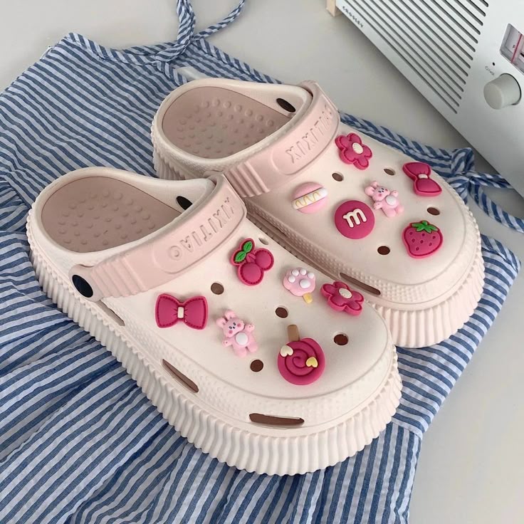 Cute Pink Rubber Clogs