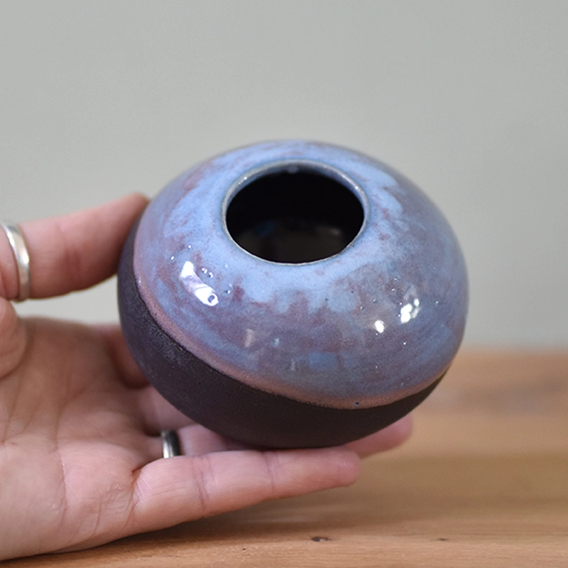 Vaasje •Bol roze/paars