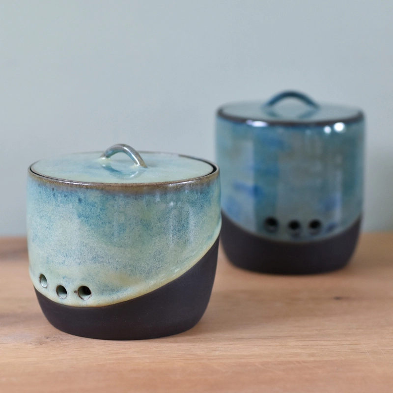 Uien- of knoflook-pot keramiek •Rond (Oceaanblauw) klein