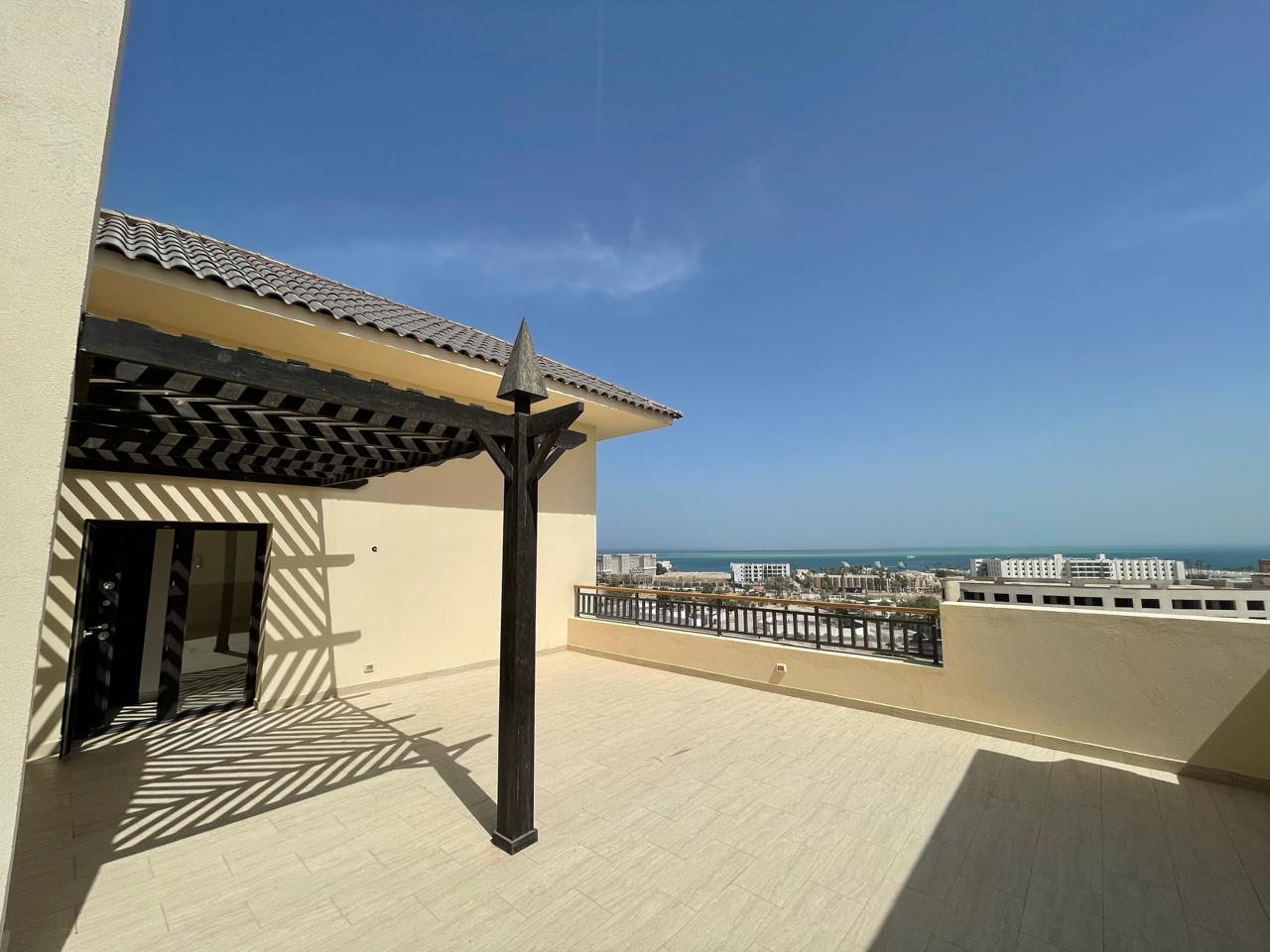 One Bedroom Sea View Luxury Property 03803