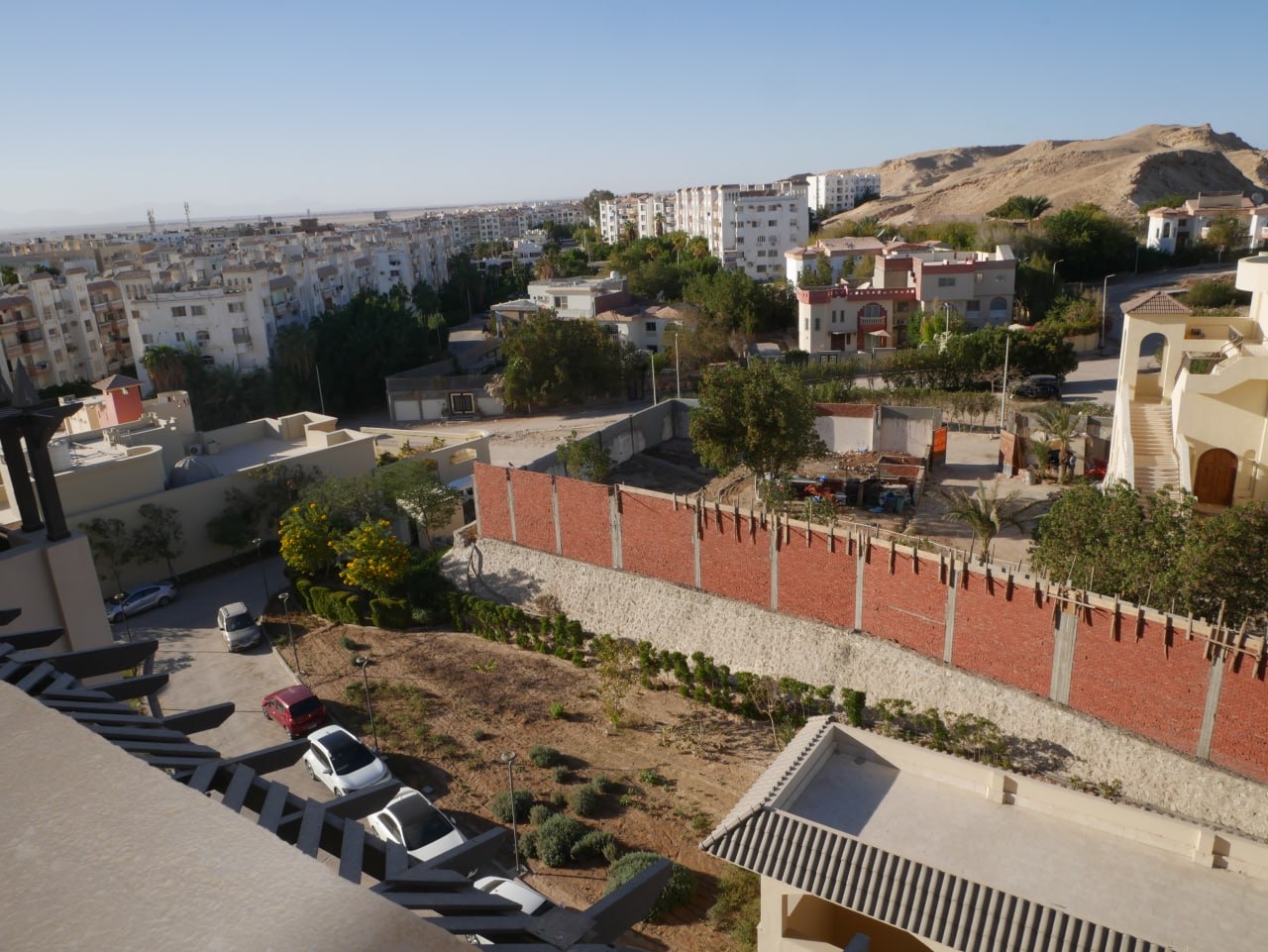 Large Terrace Studio - Unfurnished - El Dau Heights