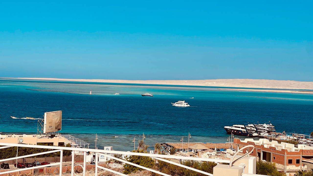 Two Apartments, Stone Heights – Where the Horizon Begins