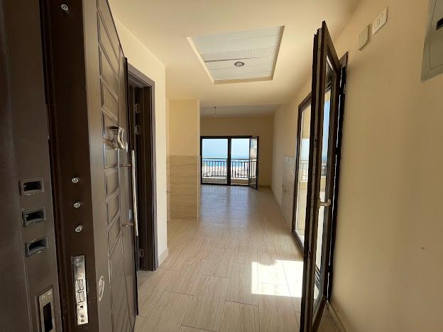 One Bedroom Sea View Luxury Property 11808
