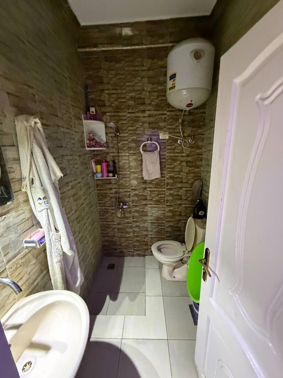 Apartment for Sale – 1 Bedroom + Living Room | First Floor | Old Kawthar Area