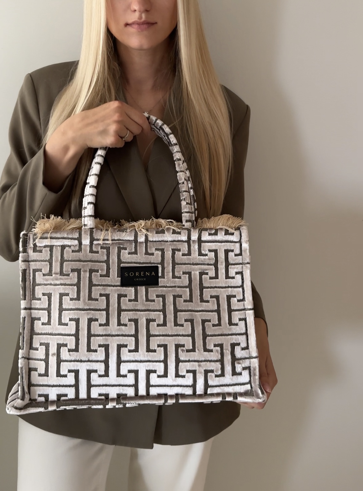 DAPHNE medium tote rankinė 36x26x13,5 cm