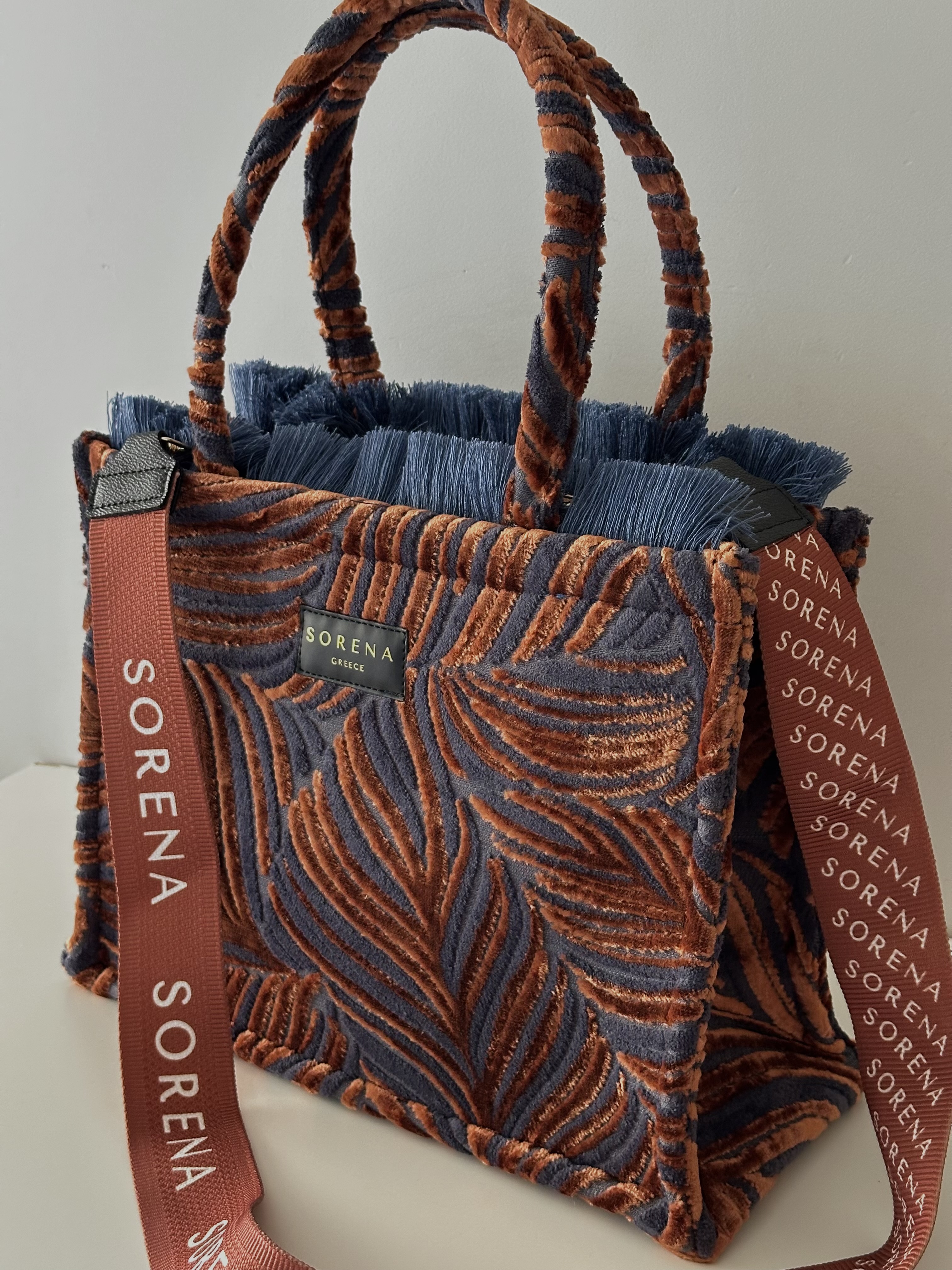 DOROTHY medium tote rankinė 36x26x13,5 cm