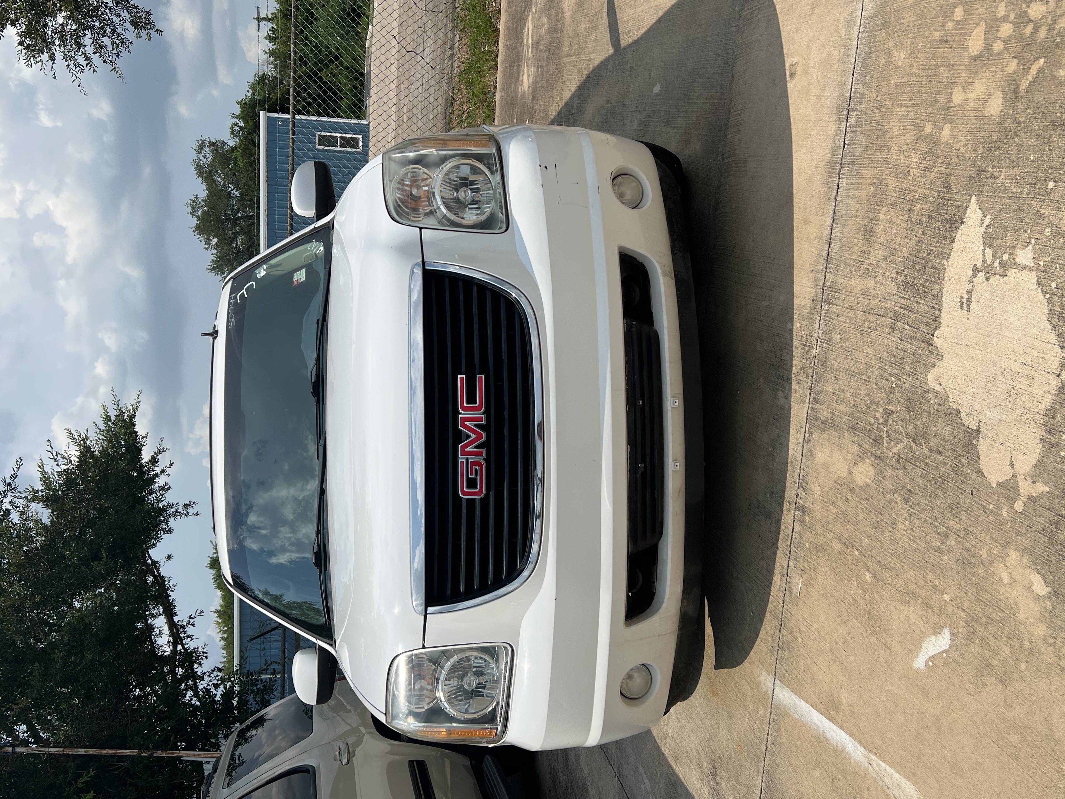 2012 GMC Yukon – 174,347 miles