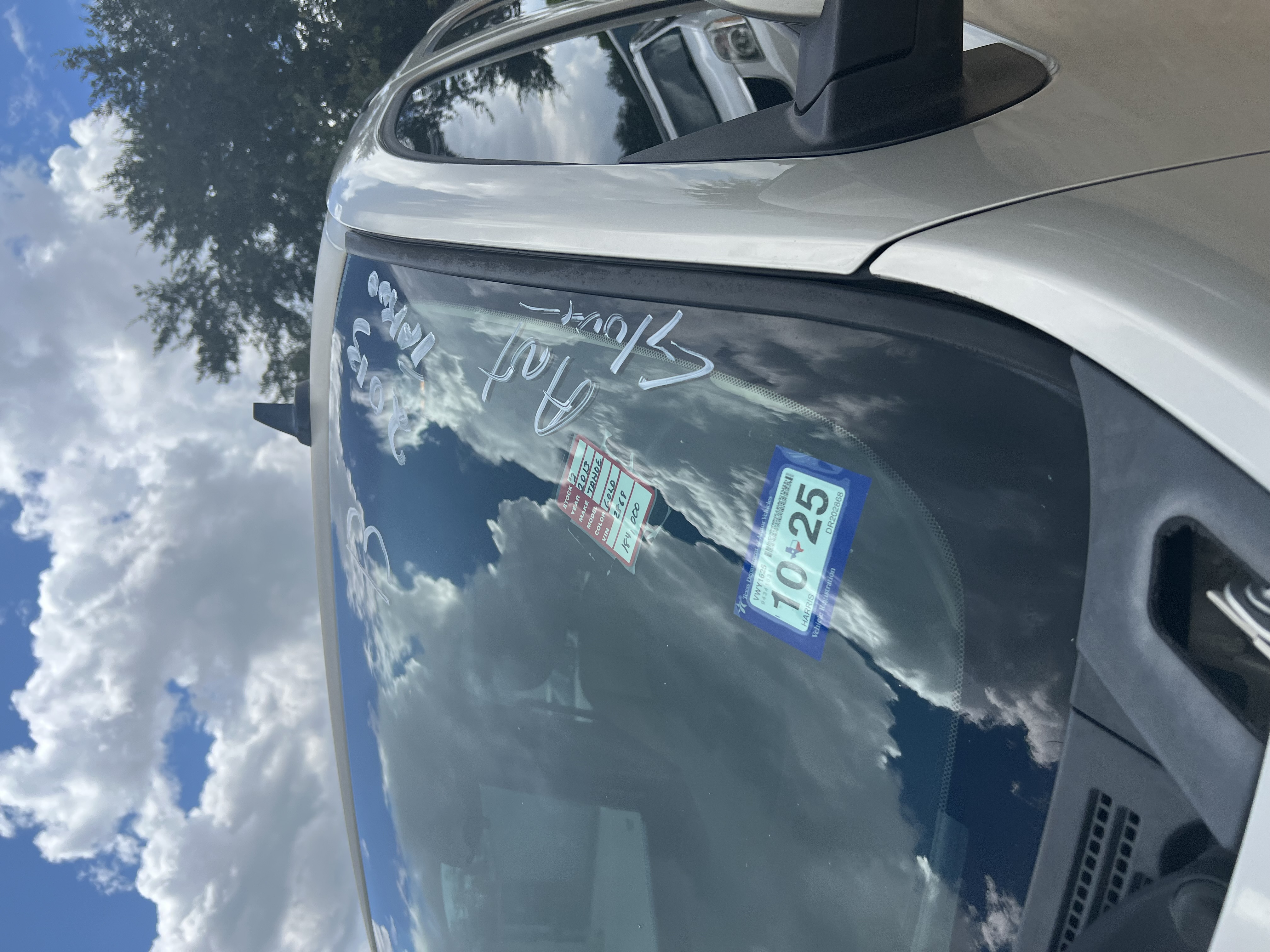  2013 Chevrolet Tahoe – 184,000 millas