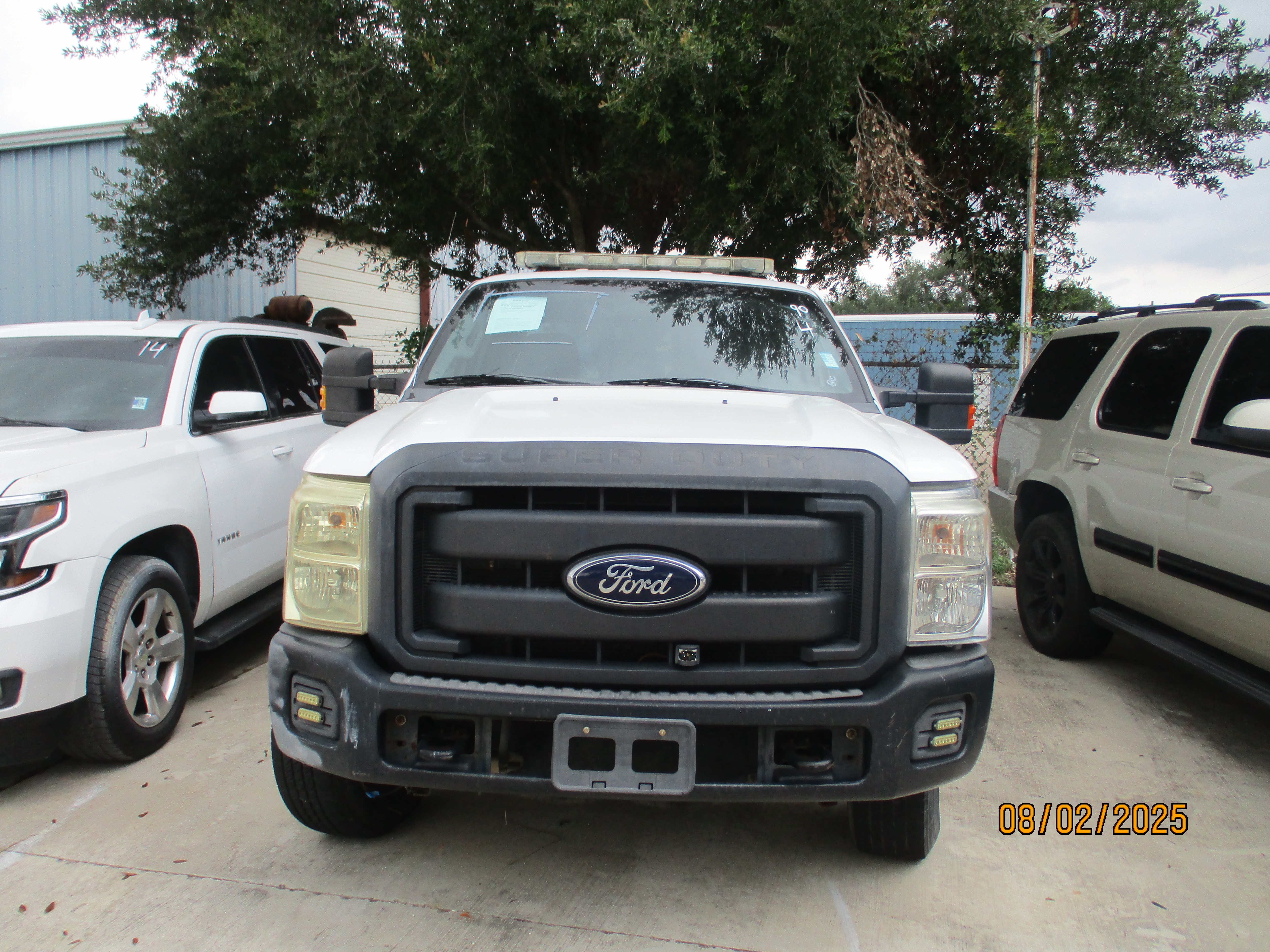 2012 Ford F-250 – 113,967 millas