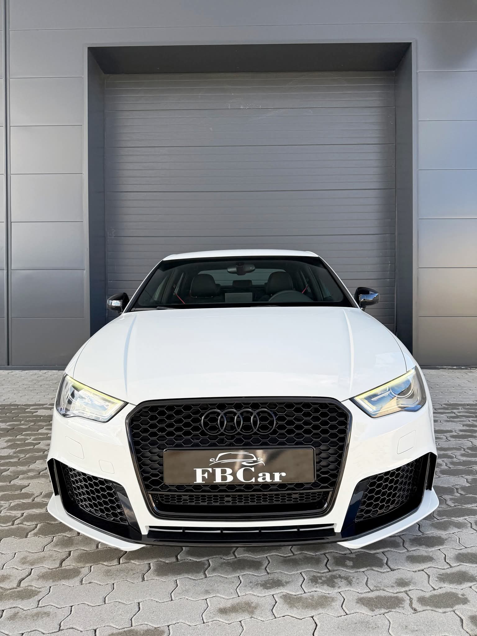 Audi A3 8V Limousine SLINE "Look RS3"